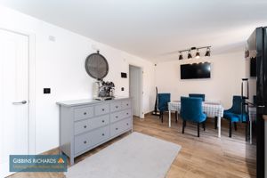 Kitchen/Diner- click for photo gallery